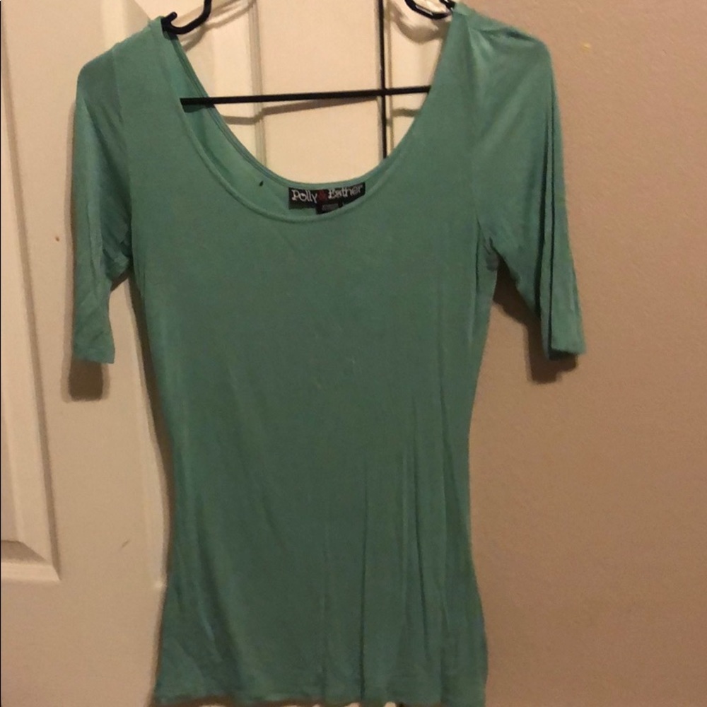 Sea foam green tee